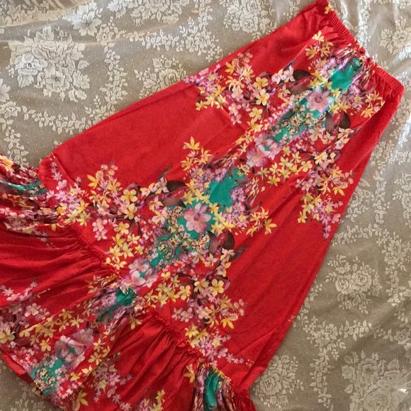 New Floral BOHO Maxi Skirt - Picture 3 of 5